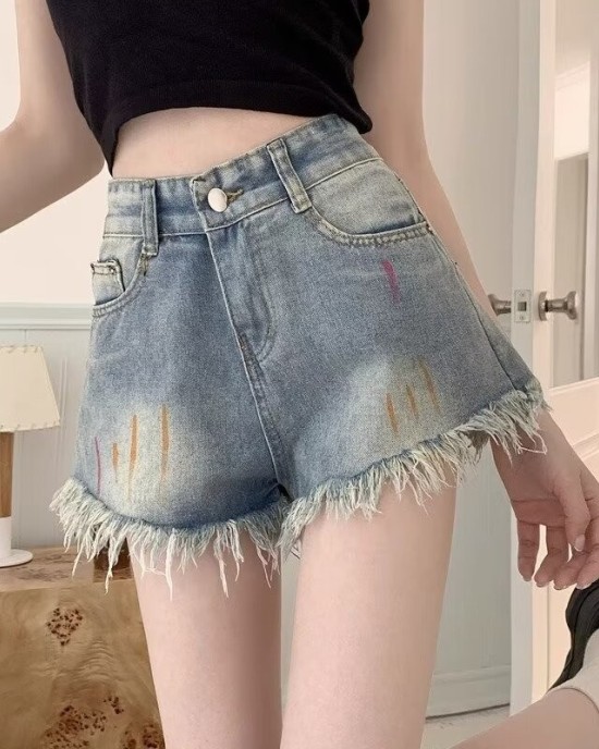 Raw edge denim shorts female summer thin gradient design sense hundred pants American high street casual shorts